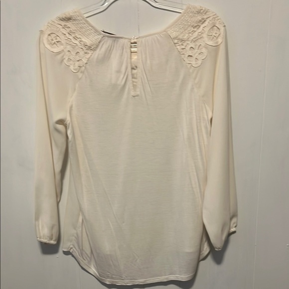 Loft Elegant Off White Lace Trim Blouse - Picture 3 of 7